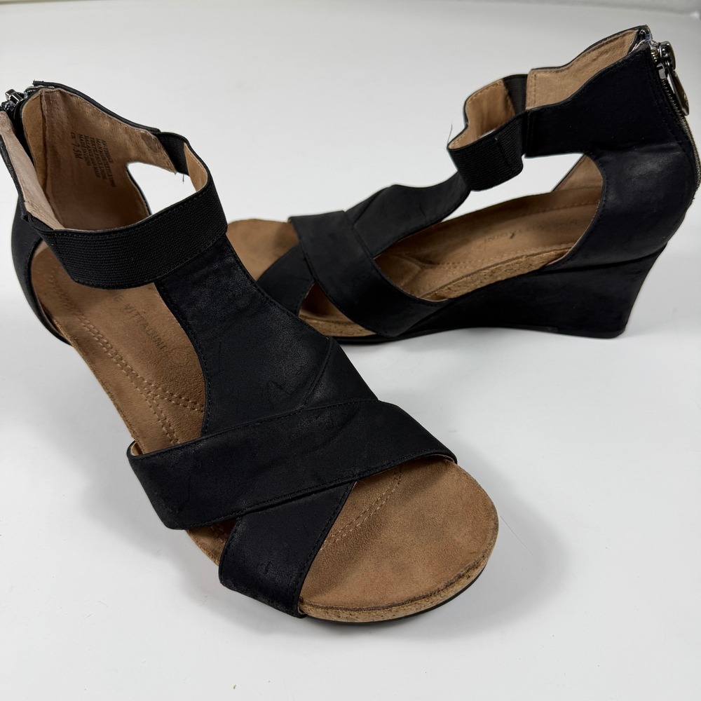 Adrienne Vittadini AV-Terrace Wedge Sandals Women 7.5 Black Strappy Zip Summer